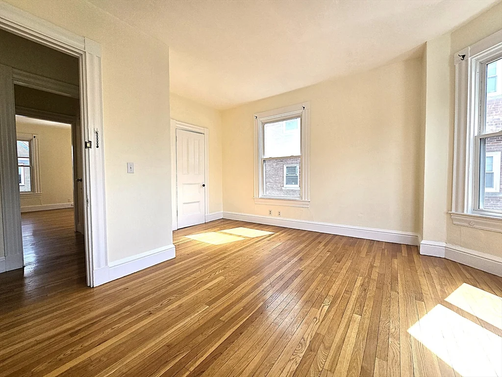 2 bed, 1 bath apartment for rent at 45 Auburn Unit 2, Coolidge Corner — photo 6 of 13