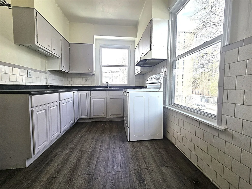 2 bed, 1 bath apartment for rent at 45 Auburn Unit 2, Coolidge Corner — photo 13 of 13