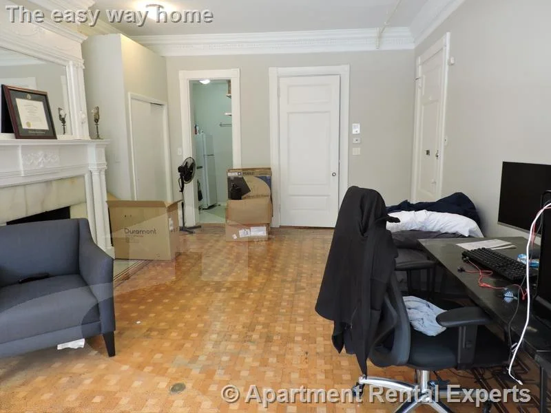 1 bed, 1 bath apartment for rent at 45 Bay State Rd Unit 1F, Back Bay — photo 3 of 7