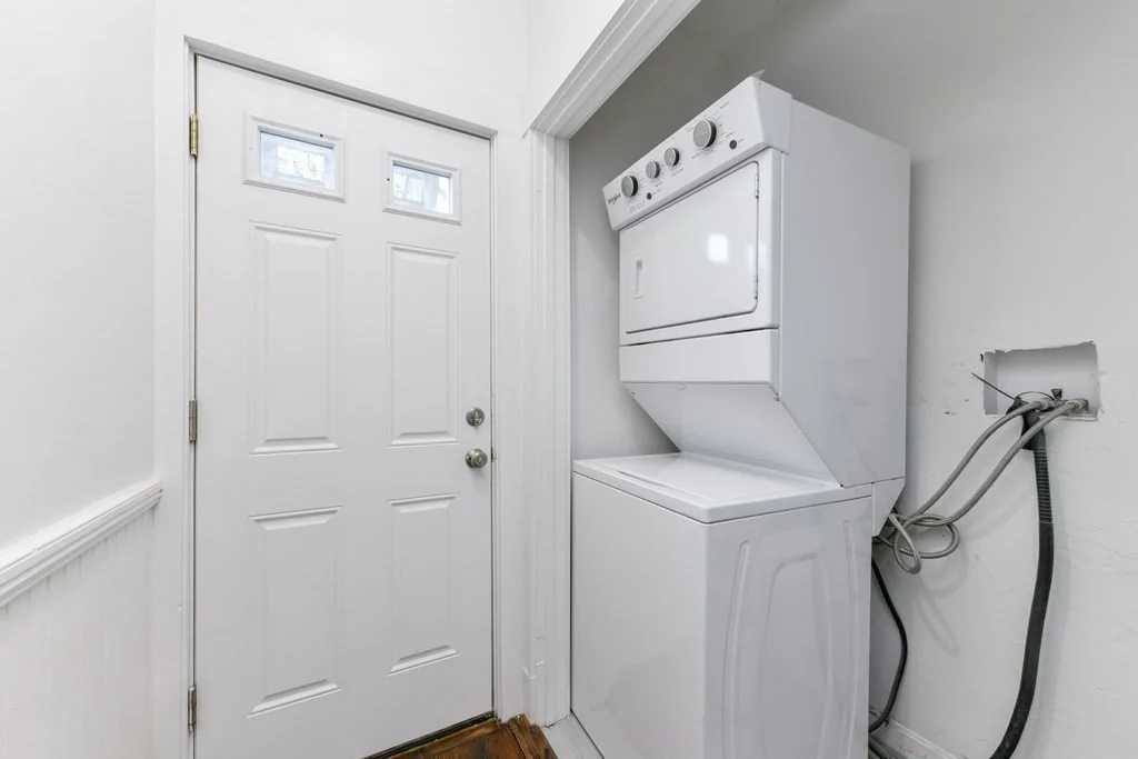 3 bed, 2 bath apartment for rent at 45 Beech Glen St Unit 2, Roxbury — photo 7 of 23