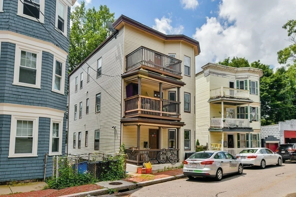 3 bed, 2 bath apartment for rent at 45 Beech Glen St Unit 2, Roxbury — photo 22 of 23