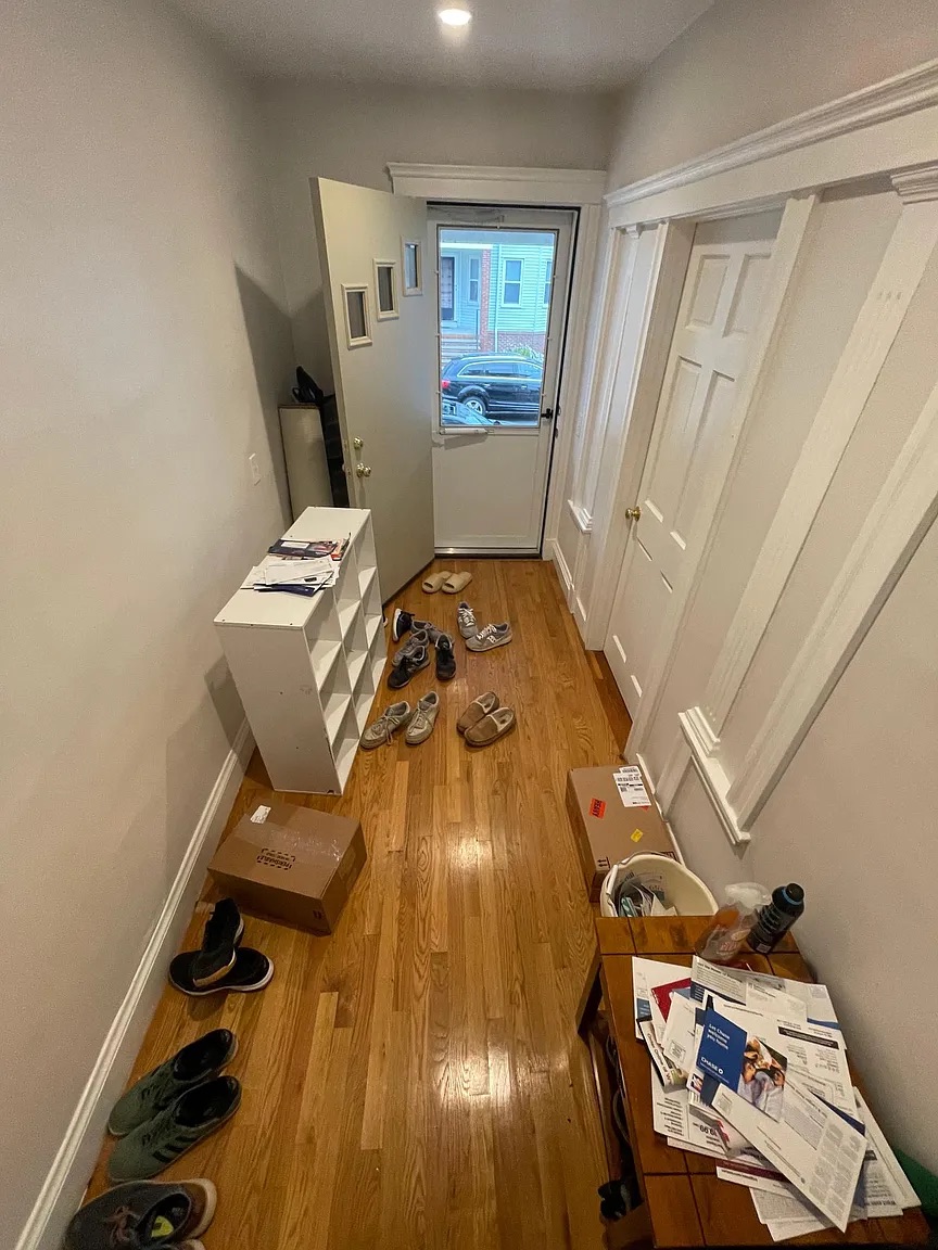 3 bed, 1 bath apartment for rent at 45 Bowdoin St Unit 1, Tufts University — photo 15 of 16