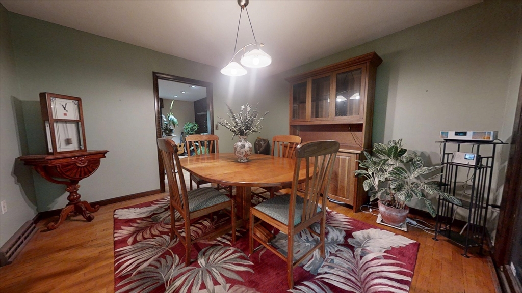 3 bed, 2 bath apartment for rent at 45 Brentwood Rd, Chelmsford — photo 5 of 22