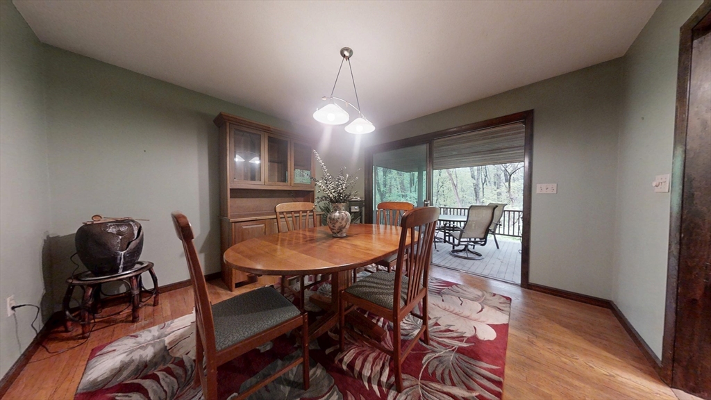 3 bed, 2 bath apartment for rent at 45 Brentwood Rd, Chelmsford — photo 4 of 22