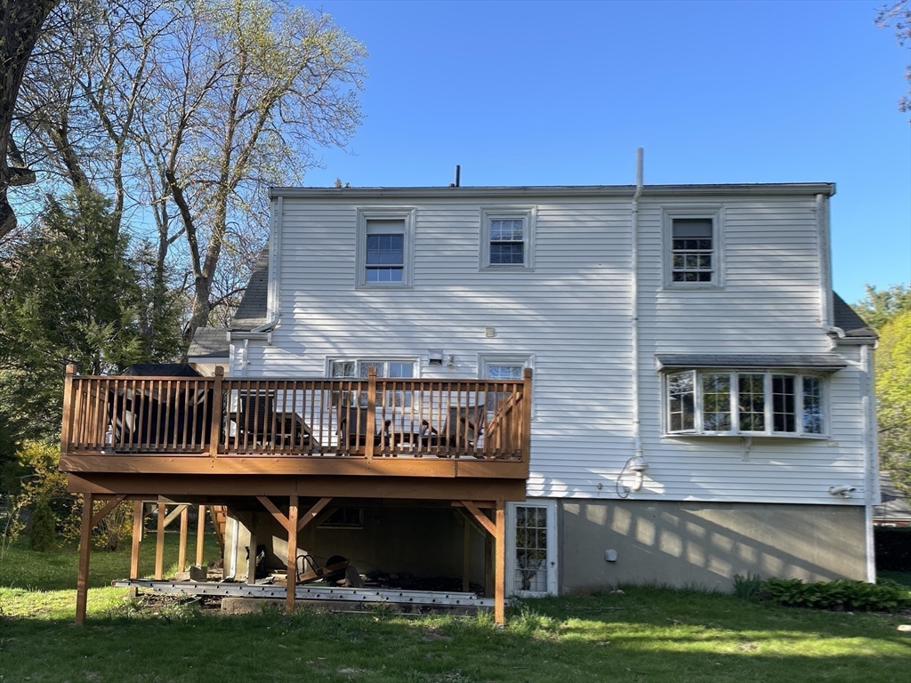 4 bed, 2 bath apartment for rent at 45 Bridge St, Lexington — photo 32 of 40