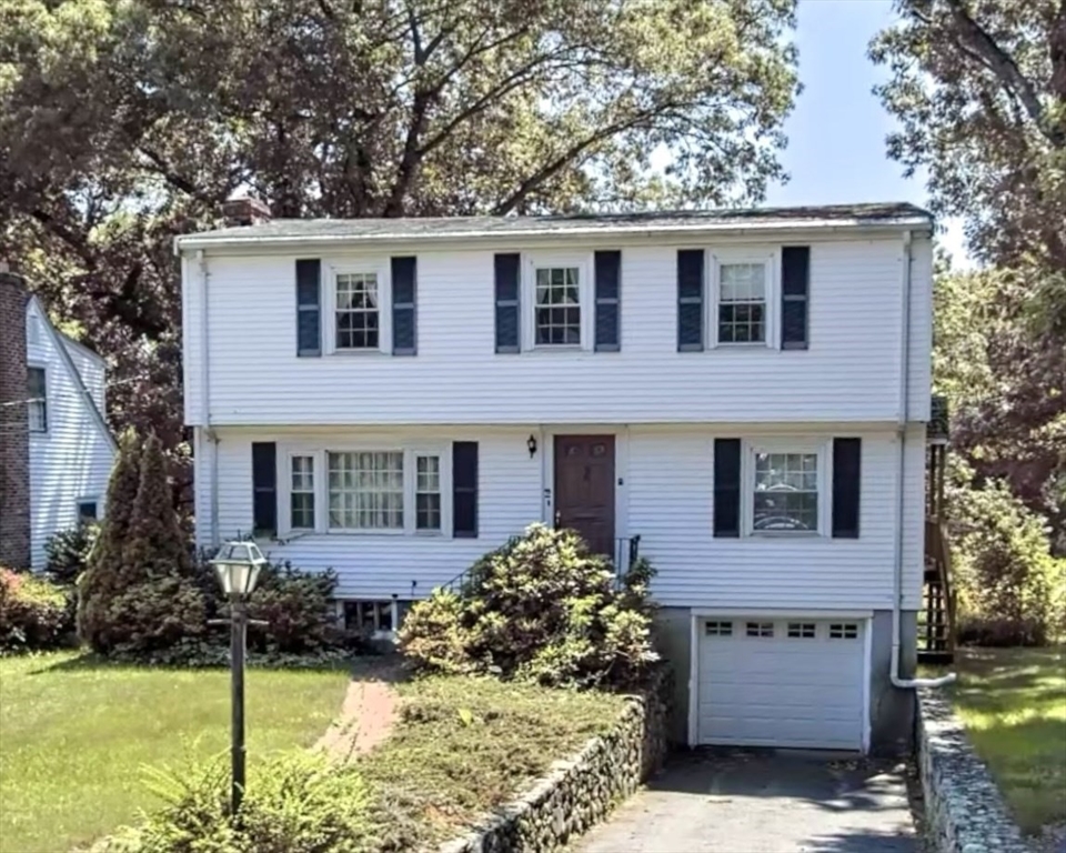 4 bed, 2 bath apartment for rent at 45 Bridge St, Lexington — photo 1 of 40
