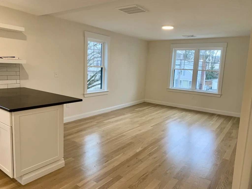 4 bed, 2 bath apartment for rent at 45 Brook Rd Unit 45, Quincy Center — photo 5 of 11