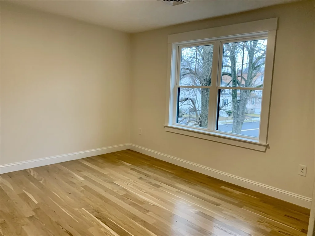 4 bed, 2 bath apartment for rent at 45 Brook Rd Unit 45, Quincy Center — photo 8 of 11