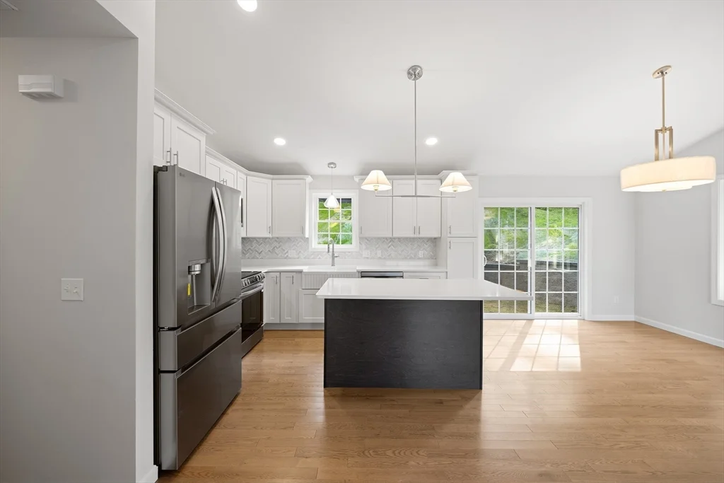 3 bed, 3 bath apartment for rent at 45 Brookfield Rd Unit 45, North Brookfield — photo 2 of 13