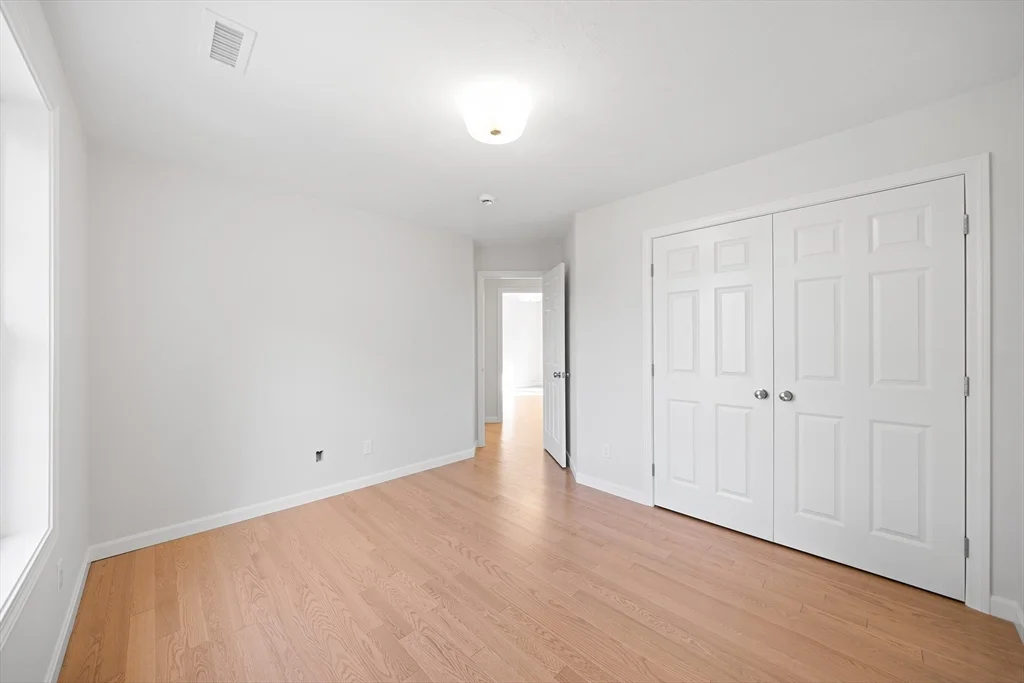 3 bed, 3 bath apartment for rent at 45 Brookfield Rd Unit 45, North Brookfield — photo 10 of 13