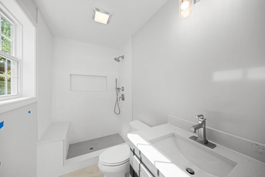 3 bed, 3 bath apartment for rent at 45 Brookfield Rd Unit 45, North Brookfield — photo 8 of 13