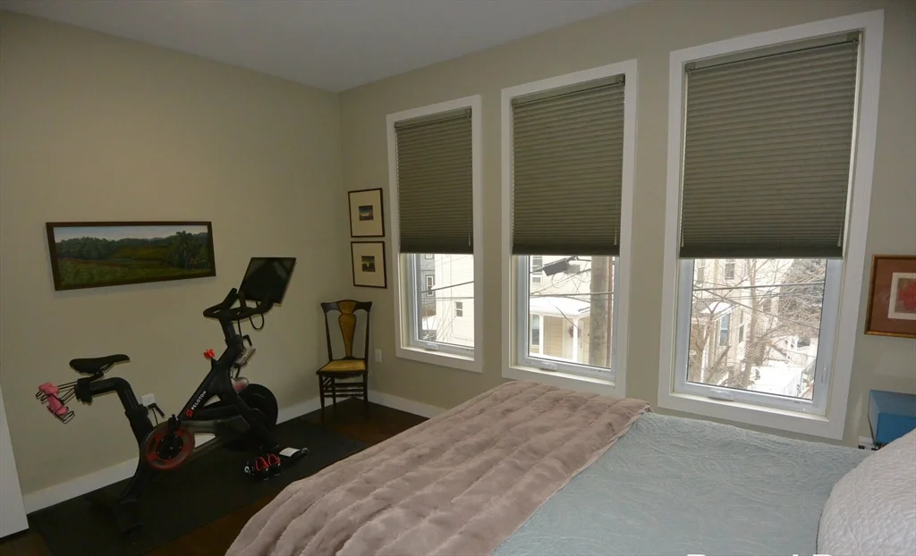 1 bed, 1 bath apartment for rent at 45 Burnett St Unit 201, Jamaica Plain — photo 5 of 10