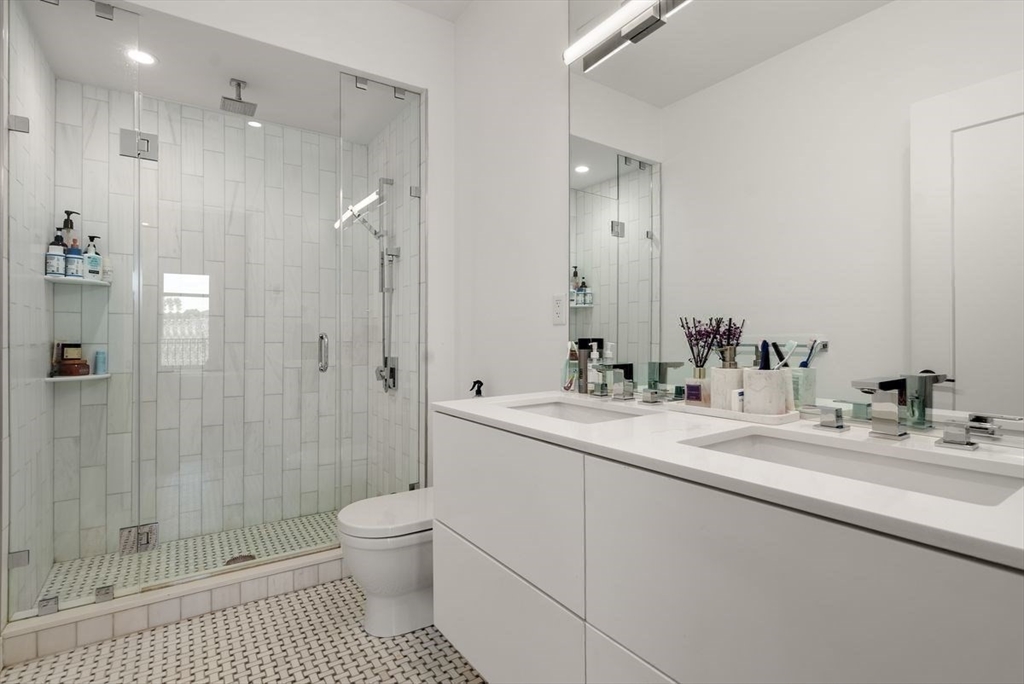 2 bed, 2 bath apartment for rent at 45 Burnett Unit 203, Jamaica Plain — photo 6 of 11