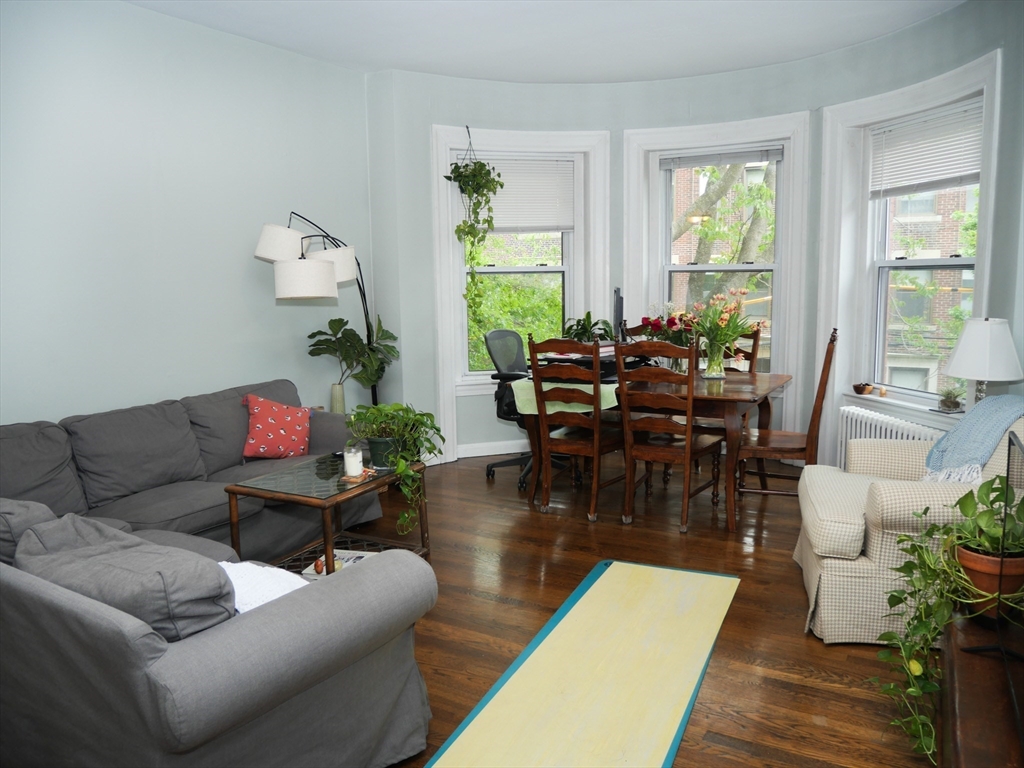 1 bed, 1 bath apartment for rent at 45 Carlton Unit 3, Longwood — photo 1 of 6