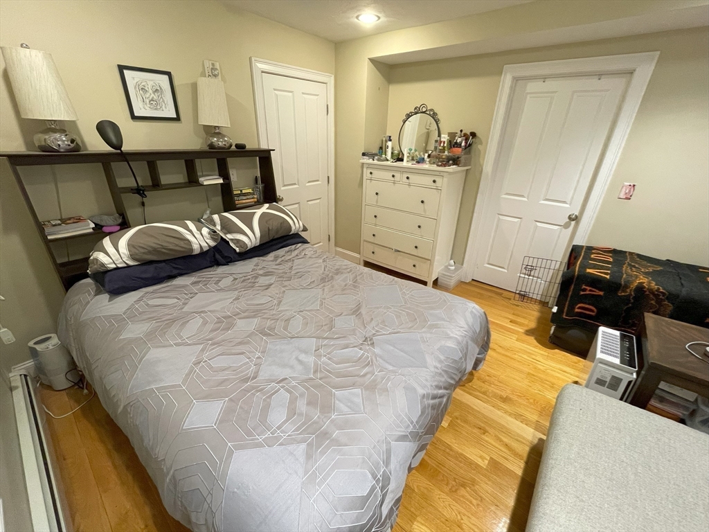3 bed, 1 bath apartment for rent at 45 Catherine St Unit 2, Jamaica Plain — photo 14 of 14