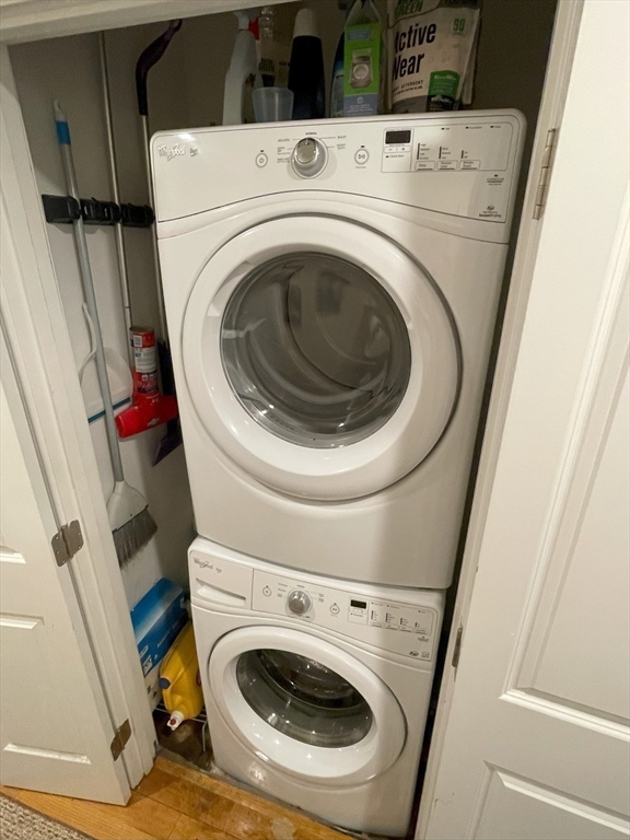 3 bed, 1 bath apartment for rent at 45 Catherine St Unit 2, Jamaica Plain — photo 9 of 14