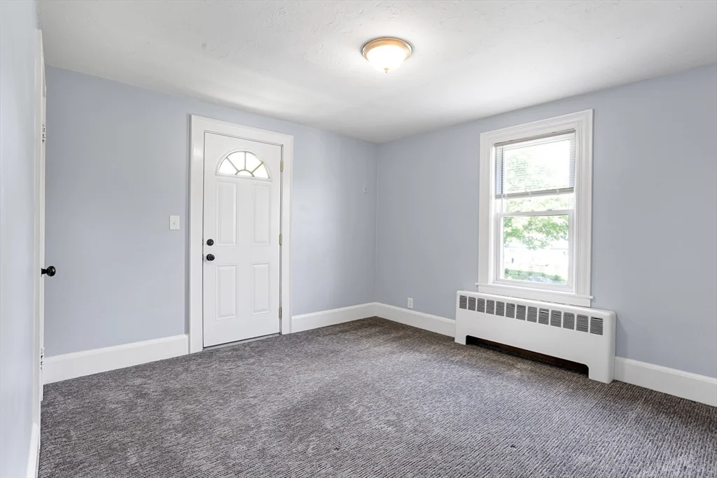 3 bed, 1 bath apartment for rent at 45 Central St Unit 2, South Easton — photo 23 of 30