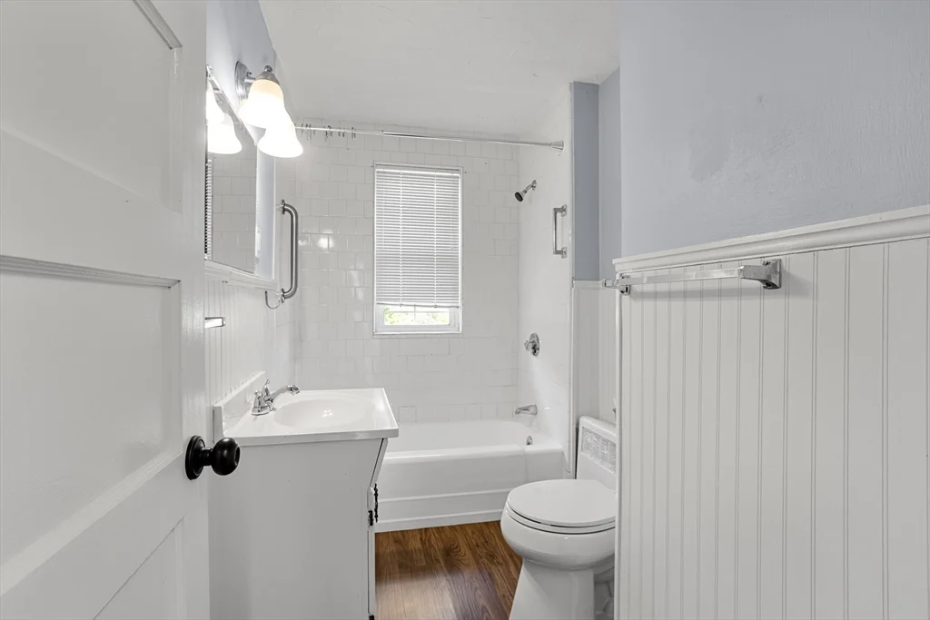 3 bed, 1 bath apartment for rent at 45 Central St Unit 2, South Easton — photo 16 of 30
