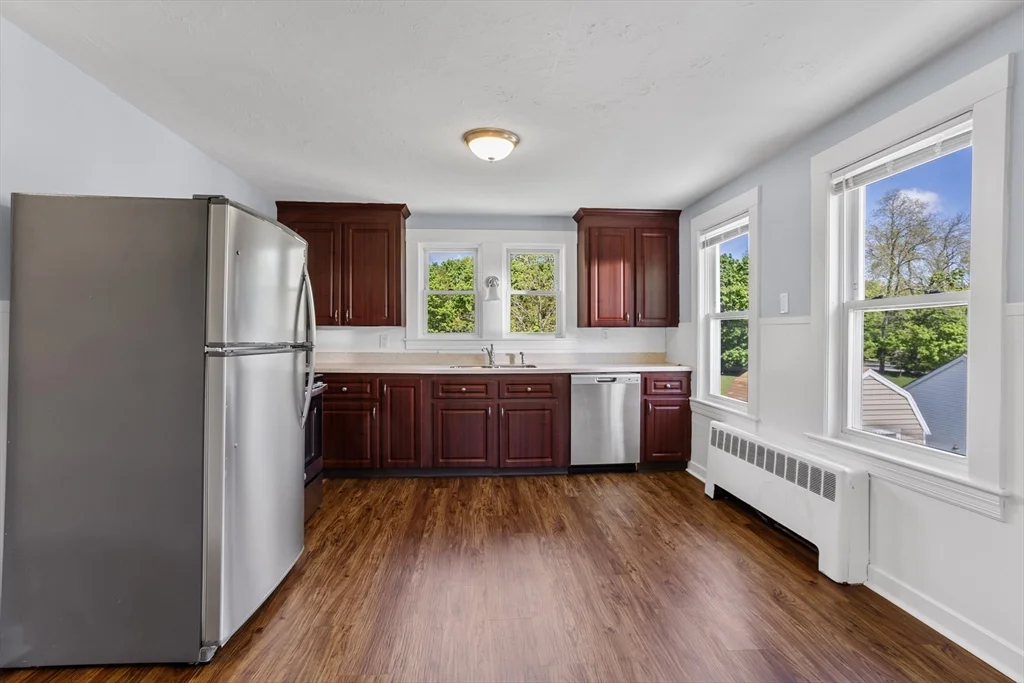 3 bed, 1 bath apartment for rent at 45 Central St Unit 2, South Easton — photo 9 of 30