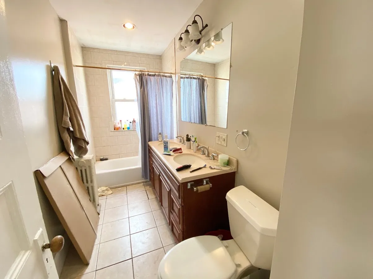 6 bed, 2 bath apartment for rent at 45 Cherokee St Unit 1, Mission Hill — photo 5 of 9