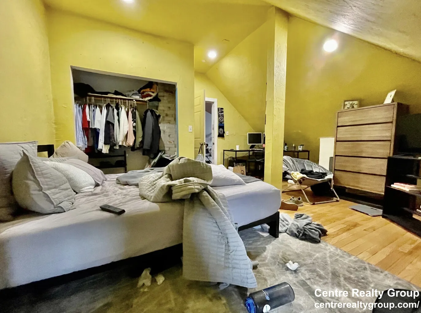 6 bed, 2 bath apartment for rent at 45 Cherokee St Unit 3, Mission Hill — photo 11 of 24