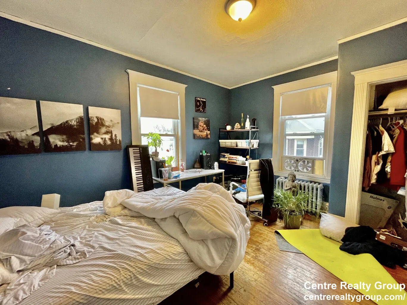 6 bed, 2 bath apartment for rent at 45 Cherokee St Unit 3A, Mission Hill — photo 5 of 24
