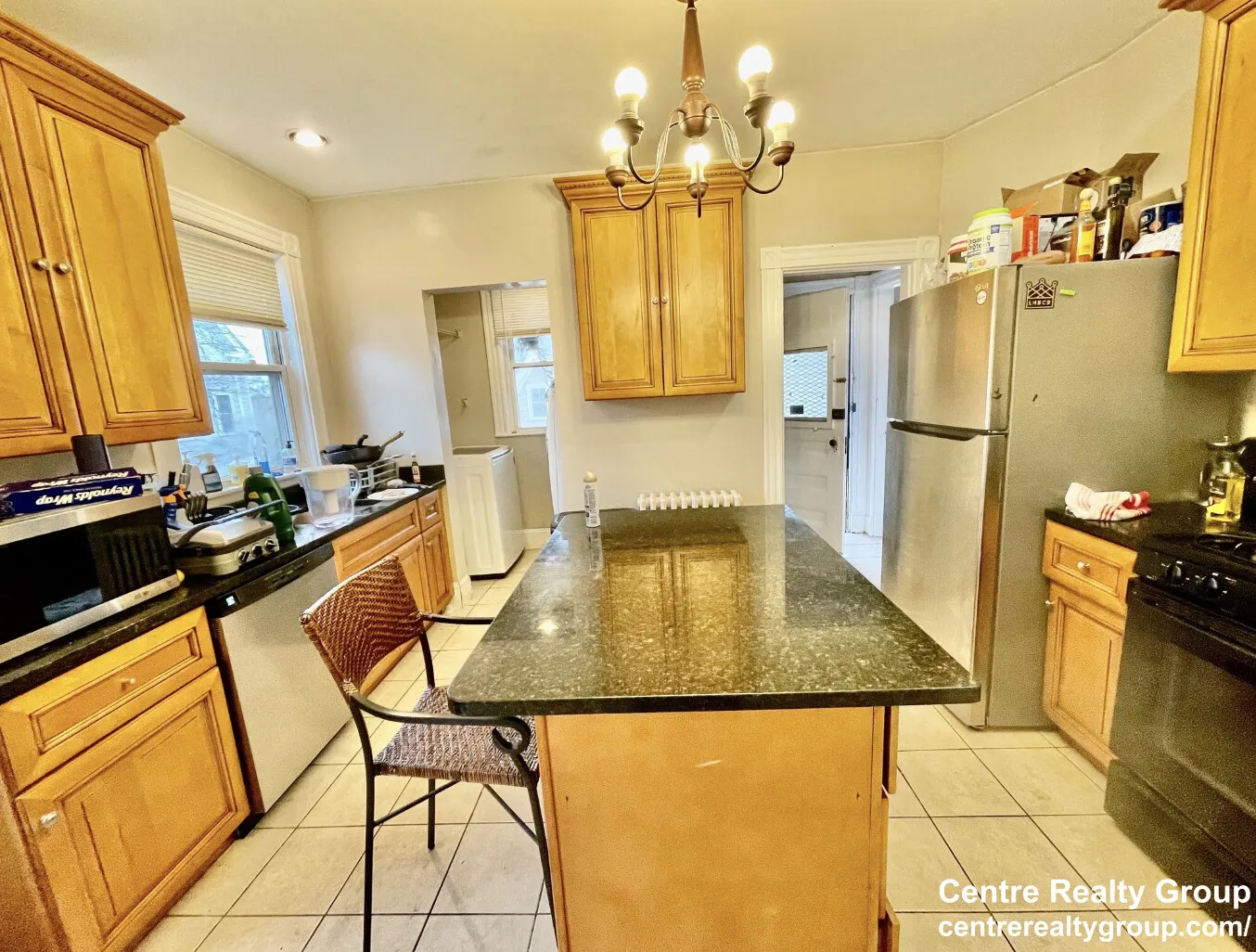 6 bed, 2 bath apartment for rent at 45 Cherokee St Unit 3A, Mission Hill — photo 2 of 24