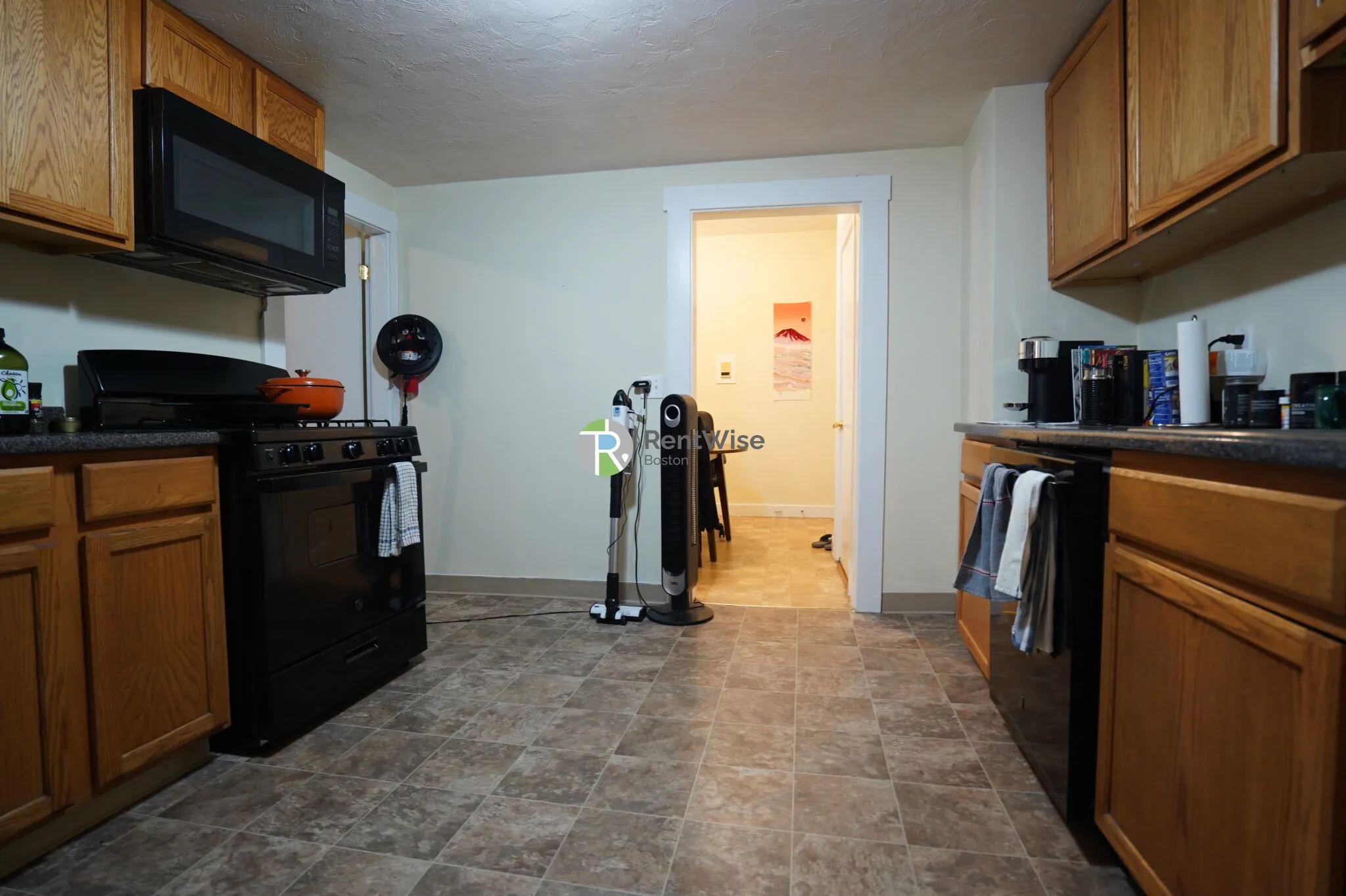 2 bed, 1 bath apartment for rent at 45 Chestnut Hill Ave Unit 11, Brighton — photo 7 of 19