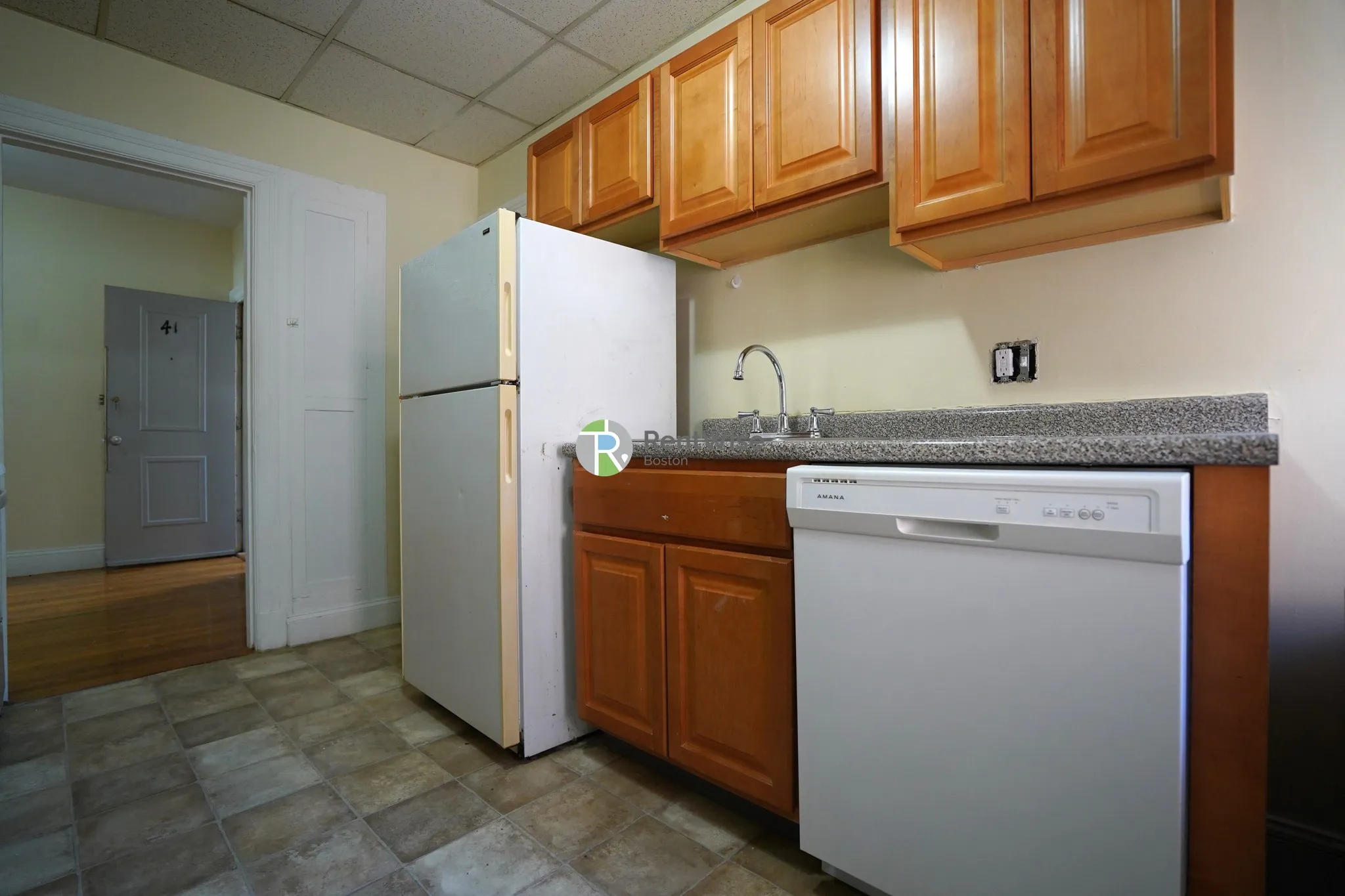 2 bed, 1 bath apartment for rent at 45 Chestnut Hill Ave Unit 41, Brighton — photo 6 of 18