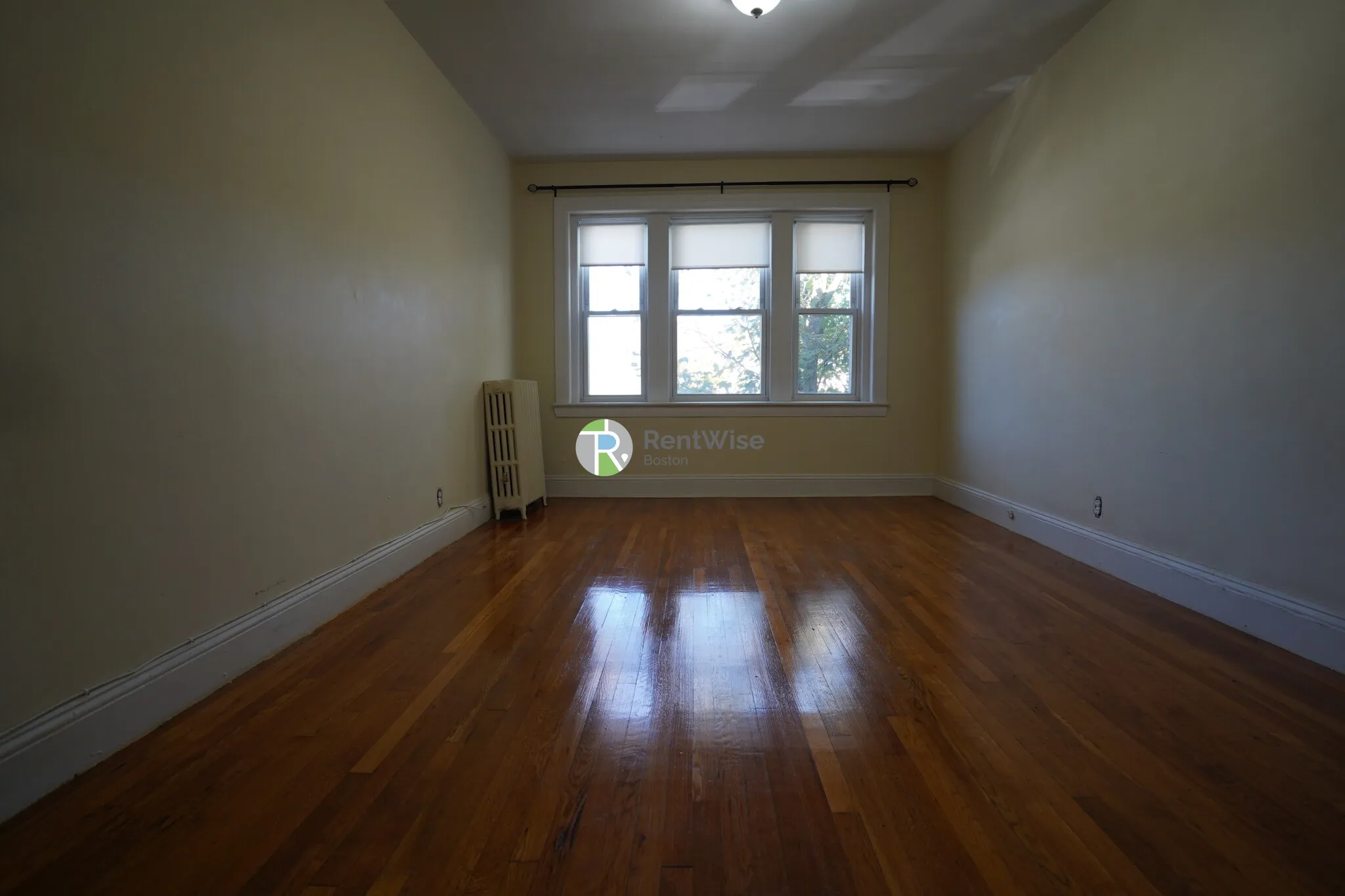 2 bed, 1 bath apartment for rent at 45 Chestnut Hill Ave Unit 41a, Brighton — photo 2 of 18