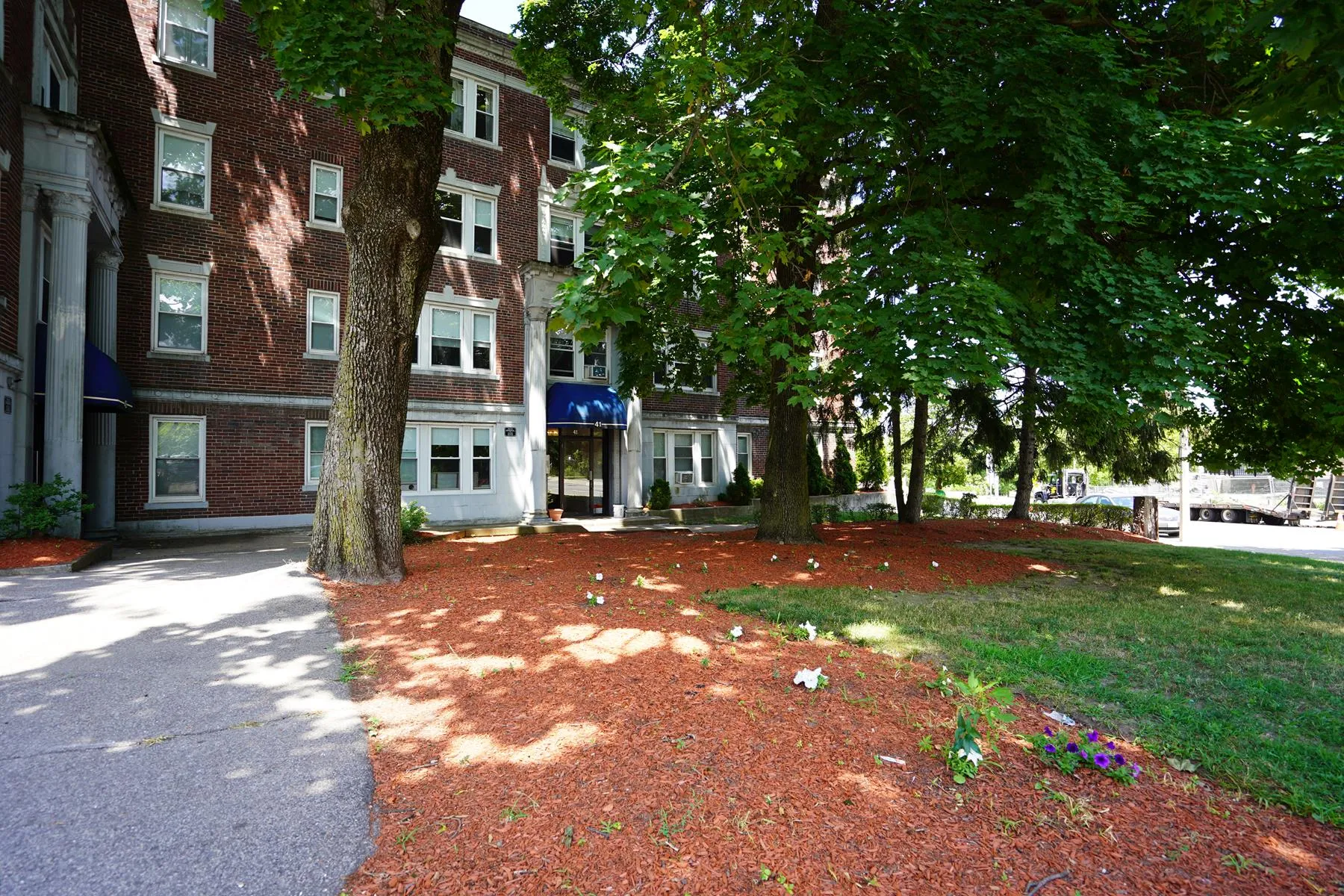 2 bed, 1 bath apartment for rent at 45 Chestnut Hill Ave Unit 41a, Brighton — photo 14 of 18