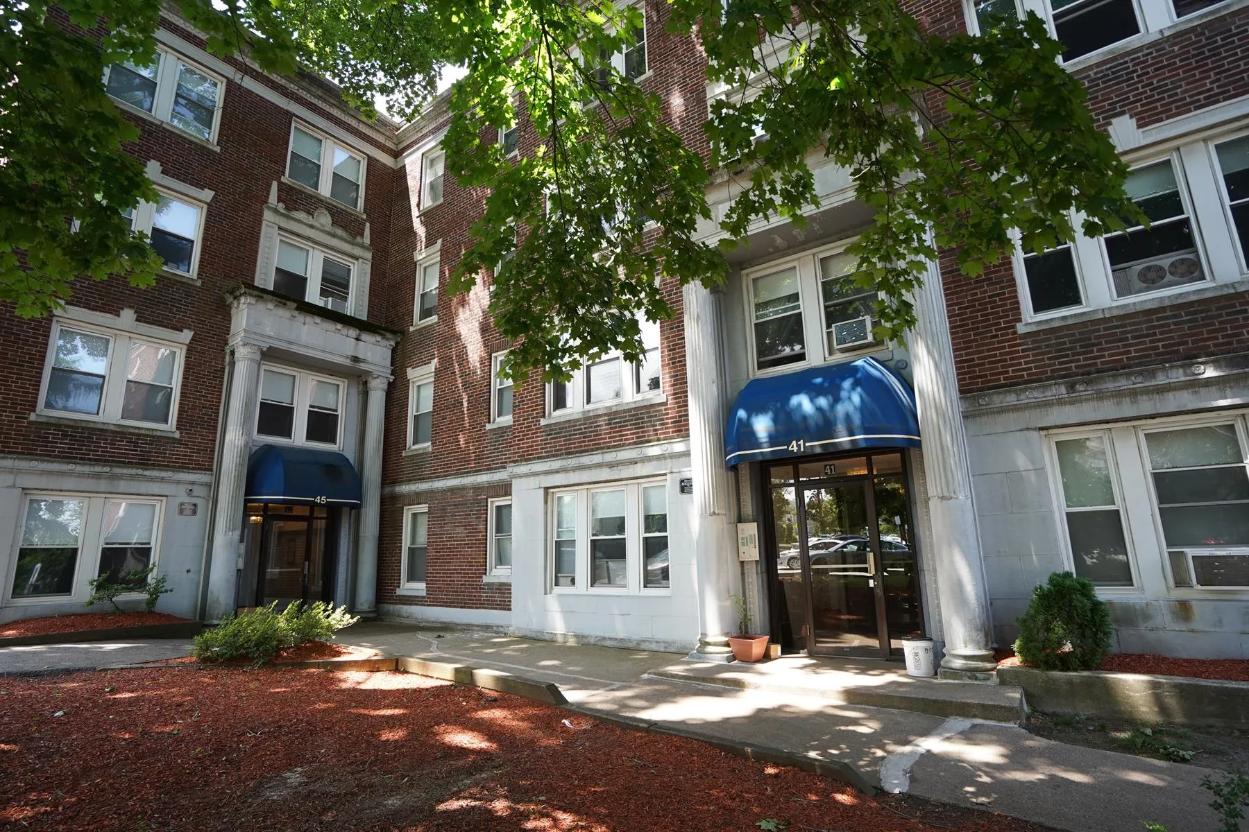 2 bed, 1 bath apartment for rent at 45 Chestnut Hill Ave Unit 41a, Brighton — photo 13 of 18