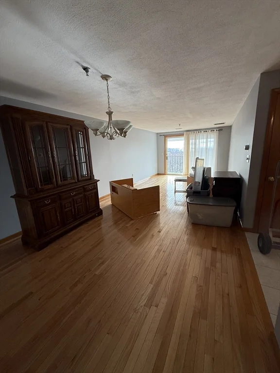 2 bed, 2 bath apartment for rent at 45 Christopher Dr Unit 142, Methuen — photo 6 of 16