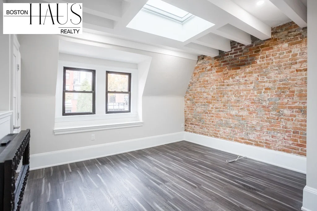 3 bed, 3 bath apartment for rent at 45 Clarendon St Unit 1, South End — photo 10 of 12