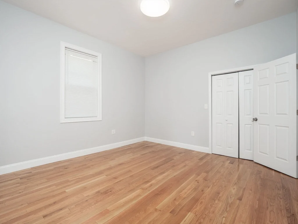3 bed, 1 bath apartment for rent at 45 Crawford St Unit 1, Roxbury — photo 13 of 32