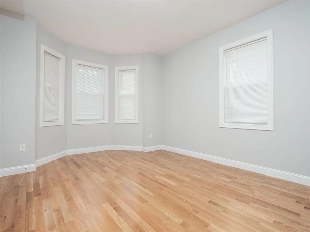 3 bed, 1 bath apartment for rent at 45 Crawford St Unit 1, Roxbury — photo 27 of 32