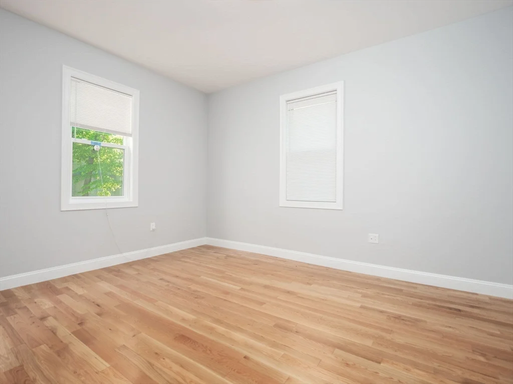 3 bed, 1 bath apartment for rent at 45 Crawford St Unit 1, Roxbury — photo 10 of 32