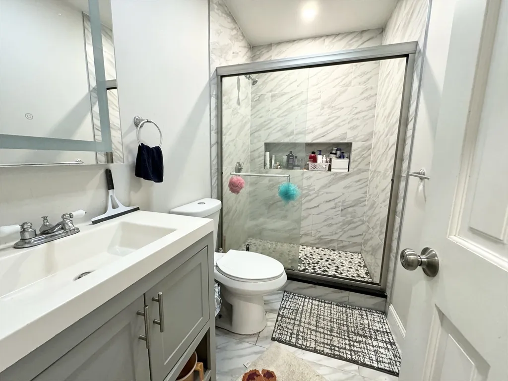 4 bed, 2 bath apartment for rent at 45 Crescent Ave Unit 1, Dorchester — photo 9 of 9