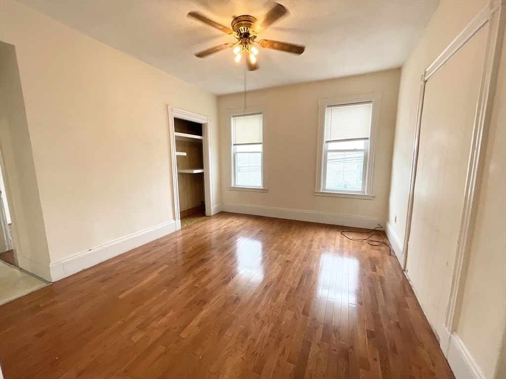 4 bed, 1 bath apartment for rent at 45 Crescent Ave Unit 2, Dorchester — photo 6 of 11