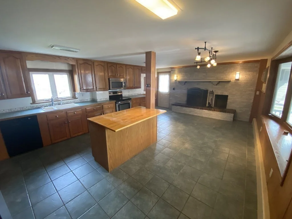 3 bed, 1 bath apartment for rent at 45 Division Unit 1, North Attleboro — photo 6 of 31