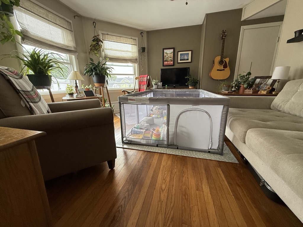 1 bed, 1 bath apartment for rent at 45 Division Unit 3, North Attleboro — photo 4 of 12