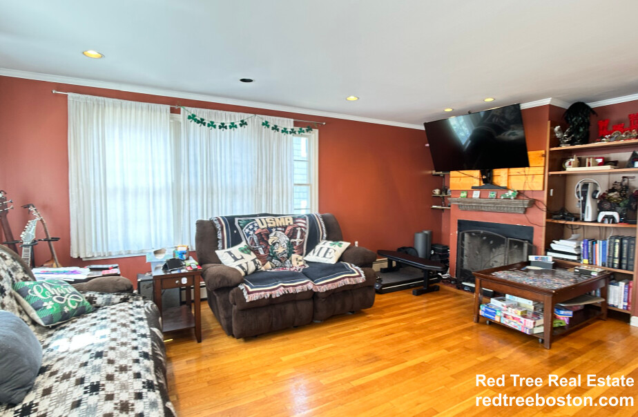 3 bed, 2 bath apartment for rent at 45 Donnybrook Rd, Brighton — photo 3 of 27
