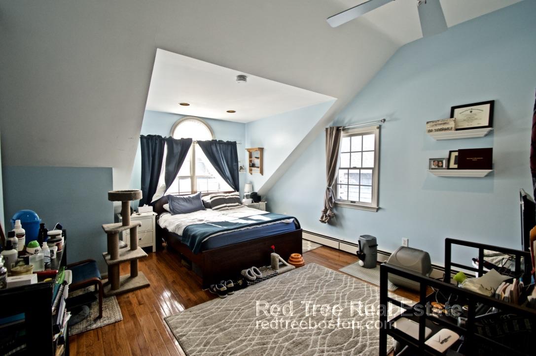 3 bed, 2 bath apartment for rent at 45 Donnybrook Rd, Brighton — photo 12 of 27