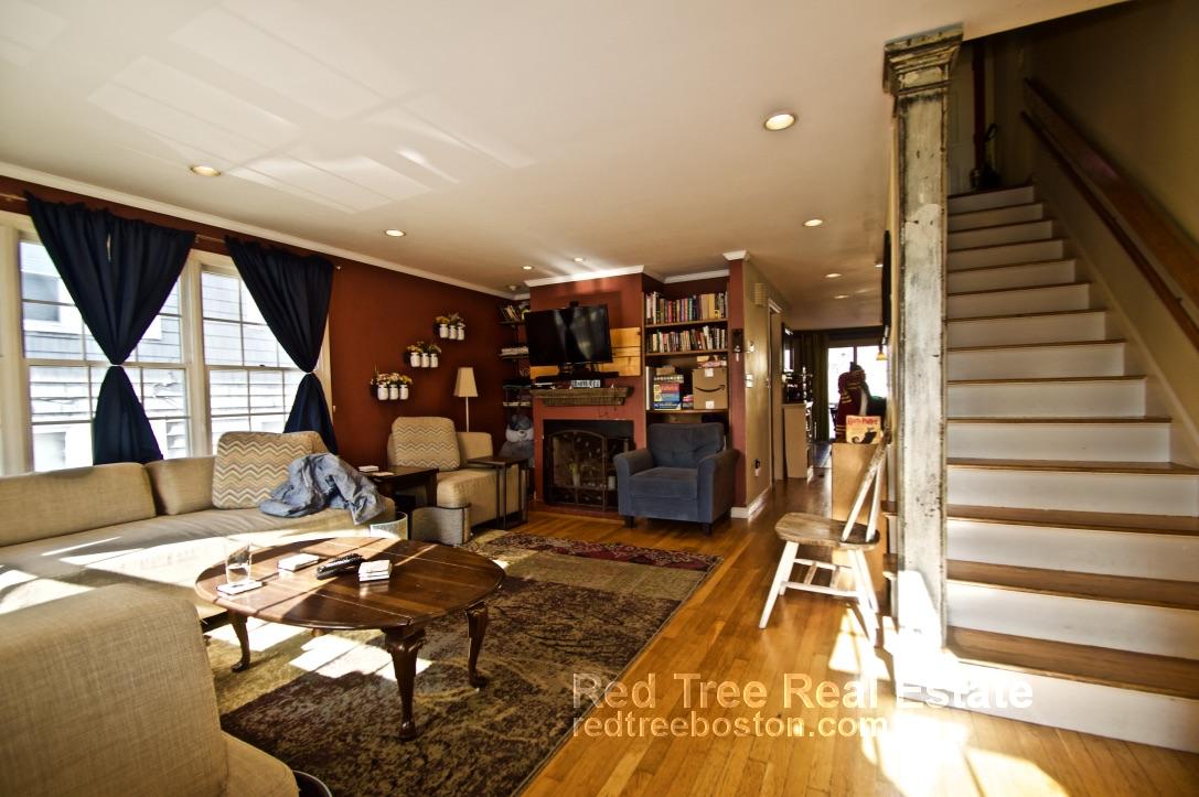 3 bed, 2 bath apartment for rent at 45 Donnybrook Rd, Brighton — photo 4 of 27