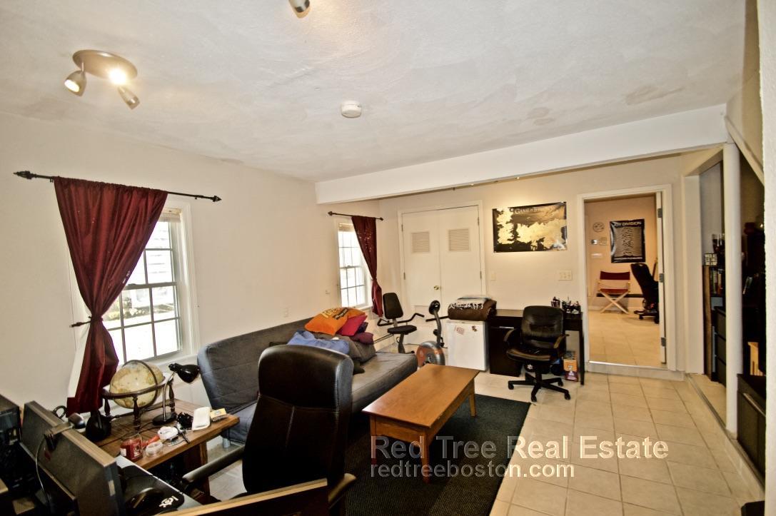 3 bed, 2 bath apartment for rent at 45 Donnybrook Rd, Brighton — photo 19 of 27