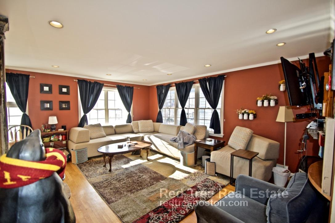 3 bed, 2 bath apartment for rent at 45 Donnybrook Rd, Brighton