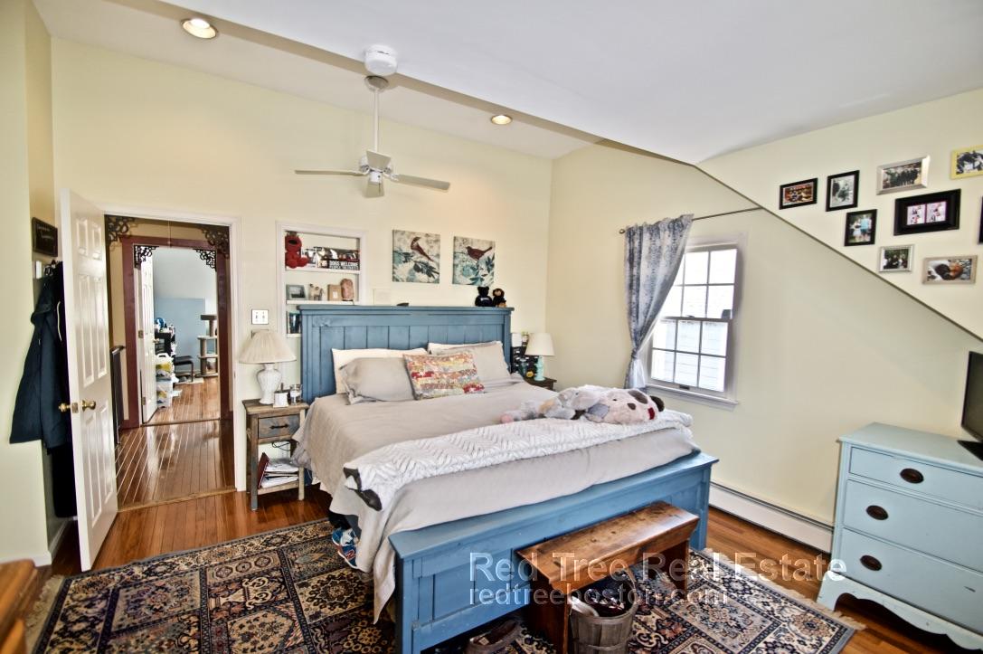 3 bed, 2 bath apartment for rent at 45 Donnybrook Rd, Brighton — photo 21 of 27