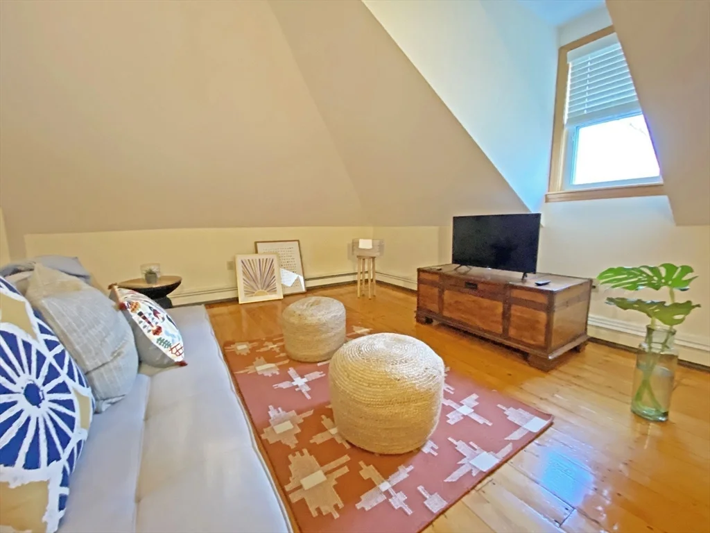 3 bed, 2 bath apartment for rent at 45 Eddy St Unit 45, West Newton — photo 19 of 21
