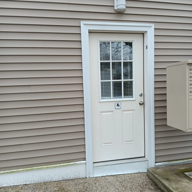 1 bed, 1 bath apartment for rent at 45 Everett St Unit 1A, Middleboro — photo 4 of 4