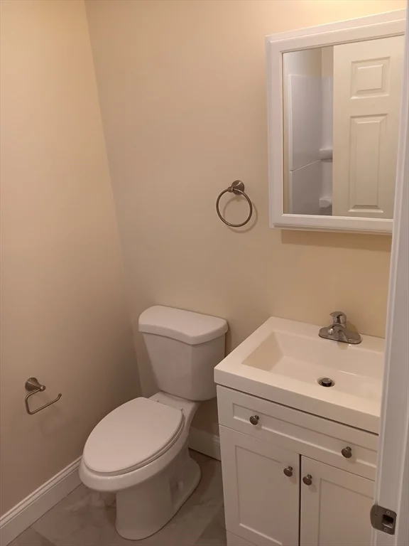 1 bed, 1 bath apartment for rent at 45 Everett St Unit 1B, Middleboro — photo 5 of 5